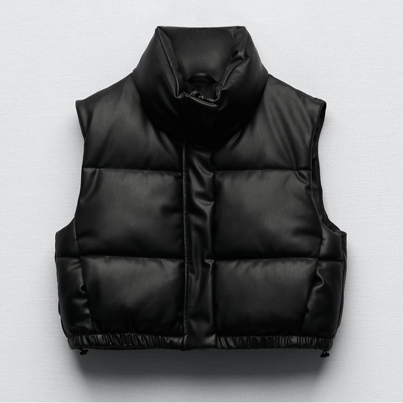 希少✨ZARA FAKE LEATHER PUFF VEST ブラック XL 希少✨ZARA FAKE LEATHER PUFF VEST ブラック XL